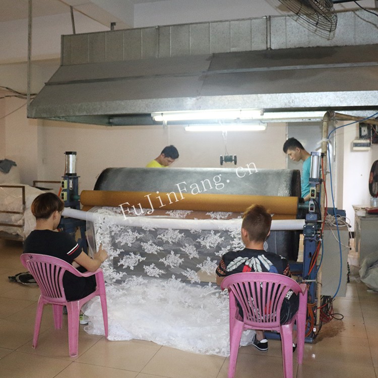 Embroidery factory self use semi-automatic lace embroidery hot melt adhesive large drum hot melt glue machine